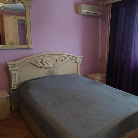 Затишні Апартаменти В Центрі Rivne Kültér fotó